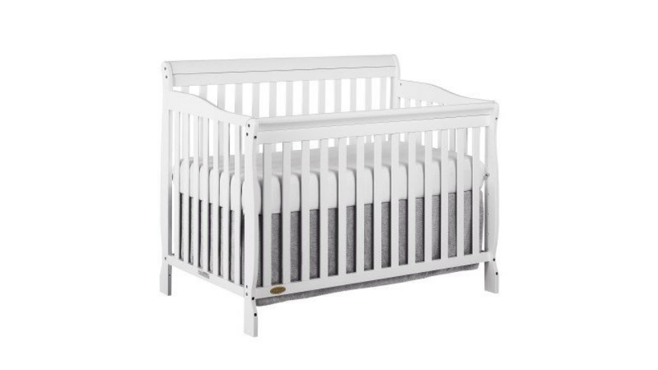 Dream On Me Ashton 5-in-1 Convertible Crib